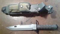 Knife.JPG